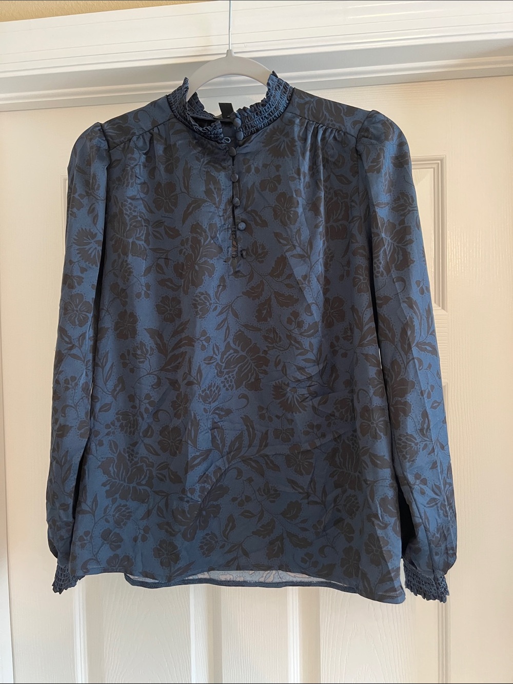 Ann Taylor Navy and Black Floral Jacquard Long Sleeve Top